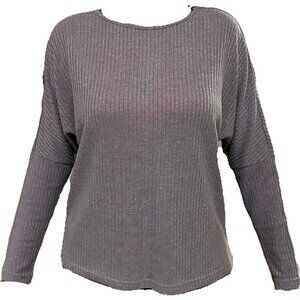 Loose fit Full sleeve knit top